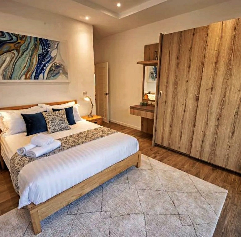 Stunning Mali Bua Property Sales