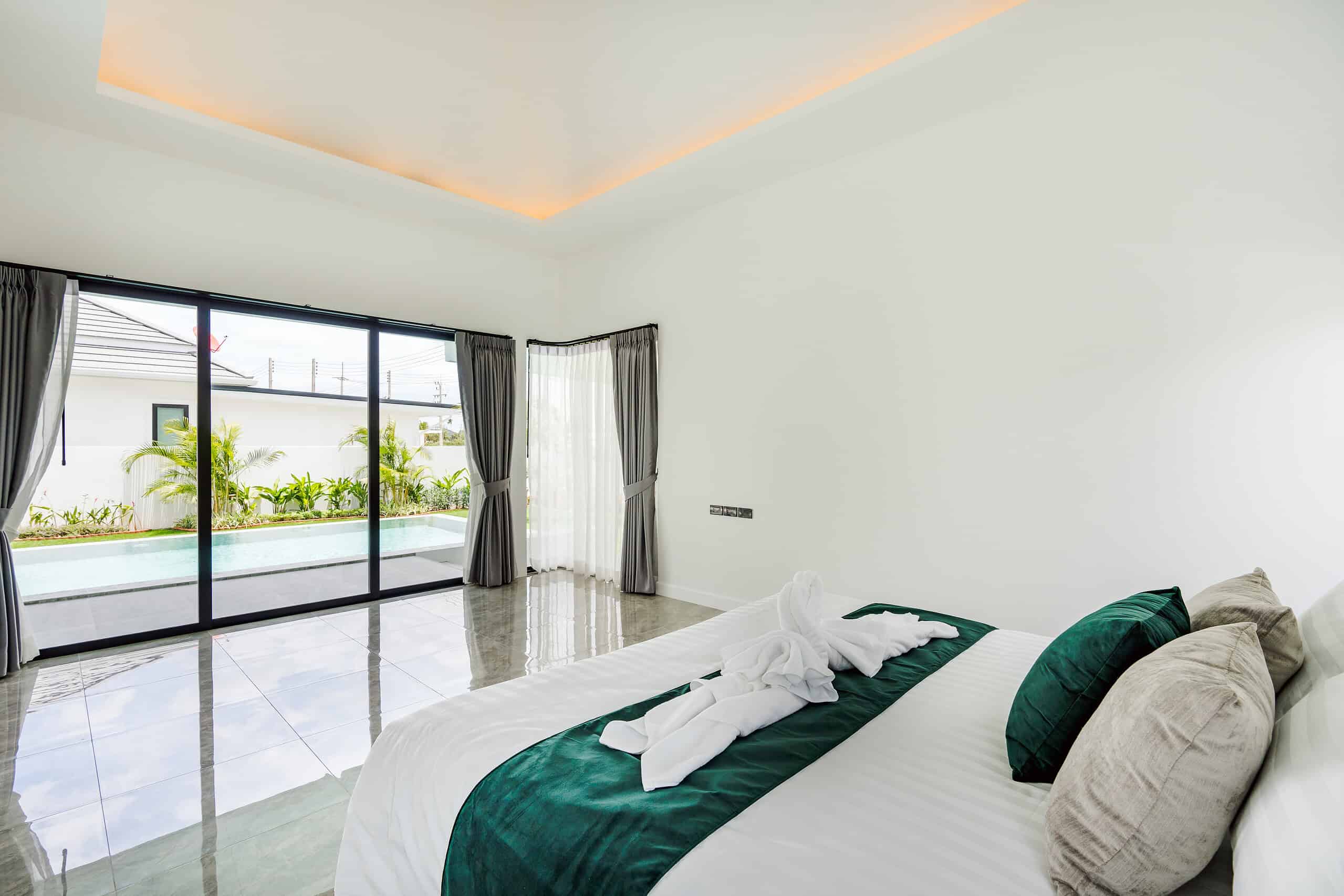 Luxury Villa with Swimming Pool in Hua Hin Elite Villa Sales at Botanica