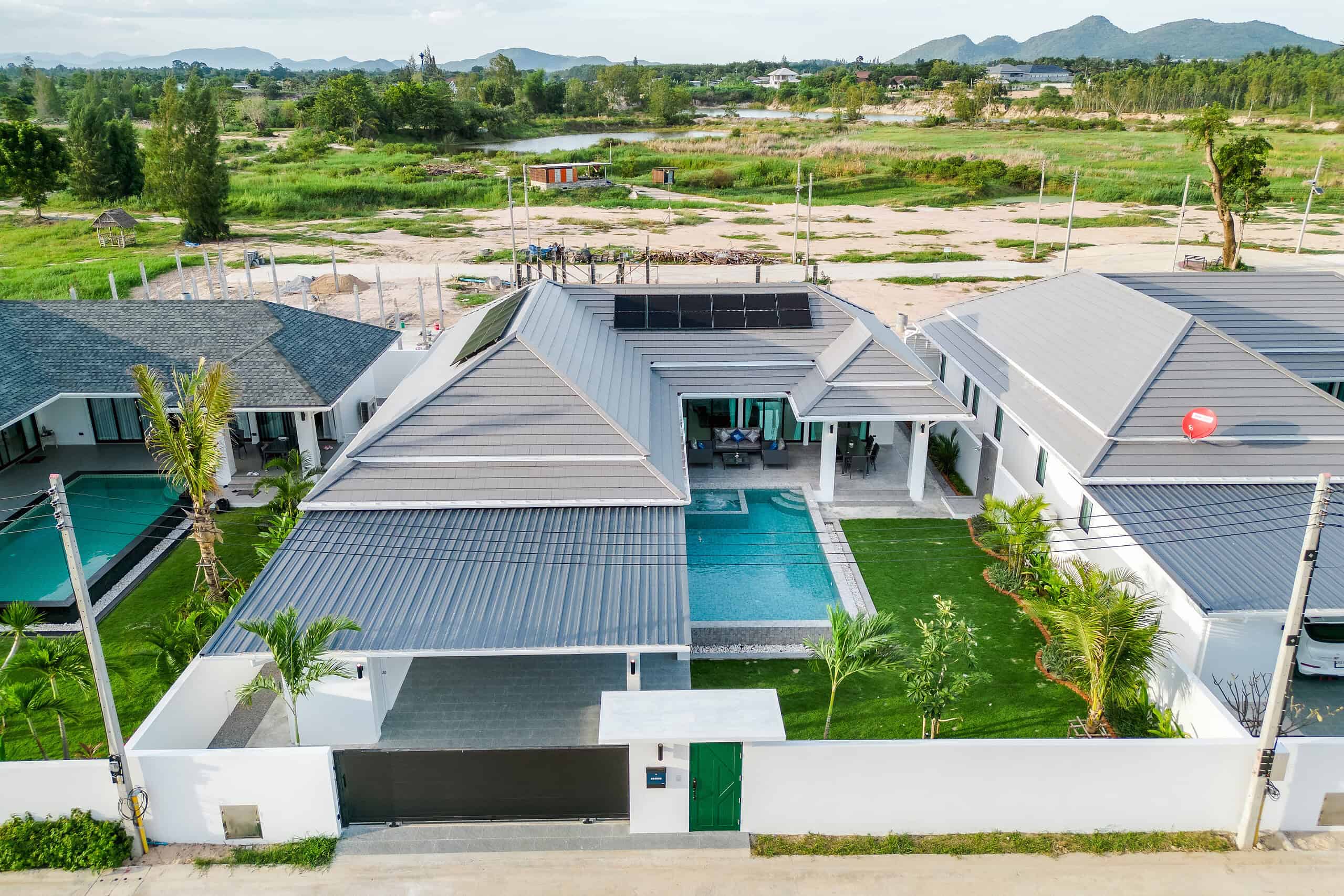 Spacious Pool Villa in Hua Hin Resort Botanica Villa Sales Treasure