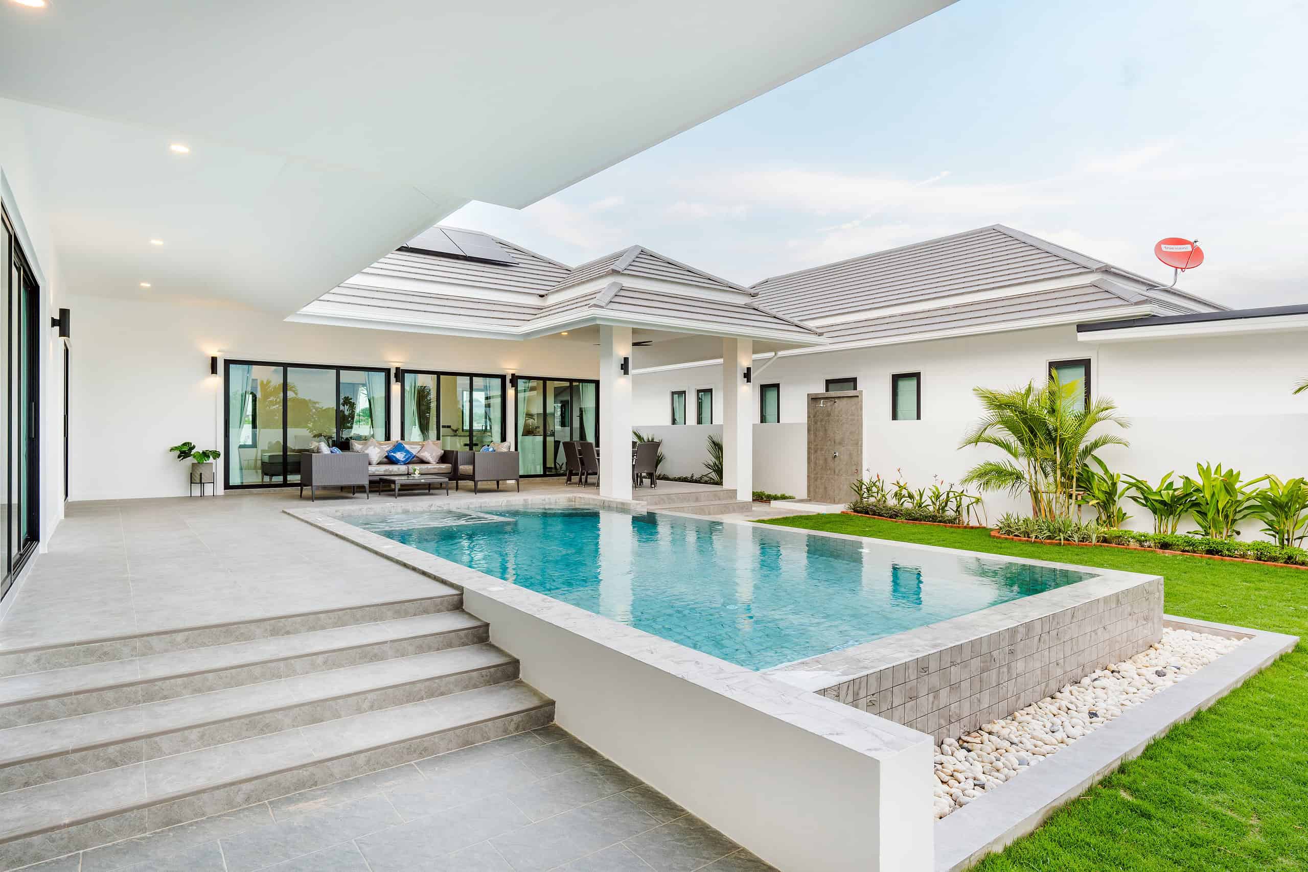 Luxury Villa with Pool in Hua Hin Botanica Luxury Villa Sales