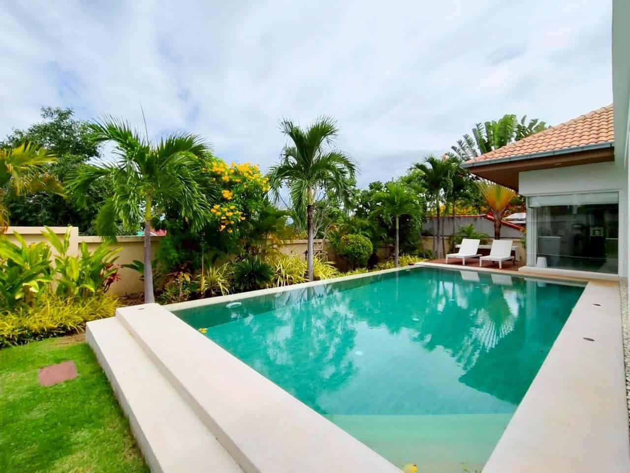 Contemporary Villa Swimming Pool Golf Views Luxury Hua Hin Villa Property