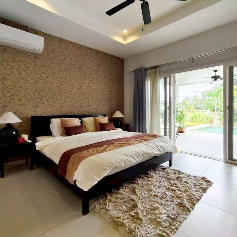 Exclusive Golf Course Villa Sale