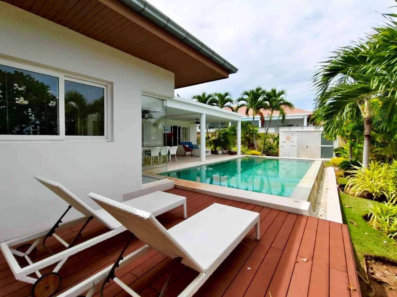 Modern Pool Villa Golf Course Community Hua Hin Elegant Hua Hin Villa Sale