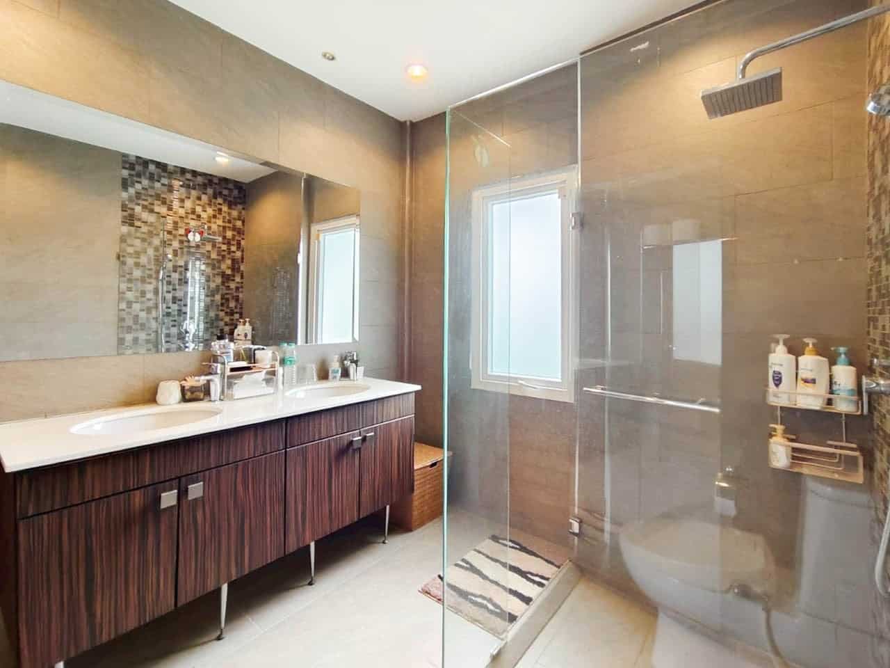 Contemporary Pool Villa Golf Community Hua Hin Luxury Home Pineapple Valley View