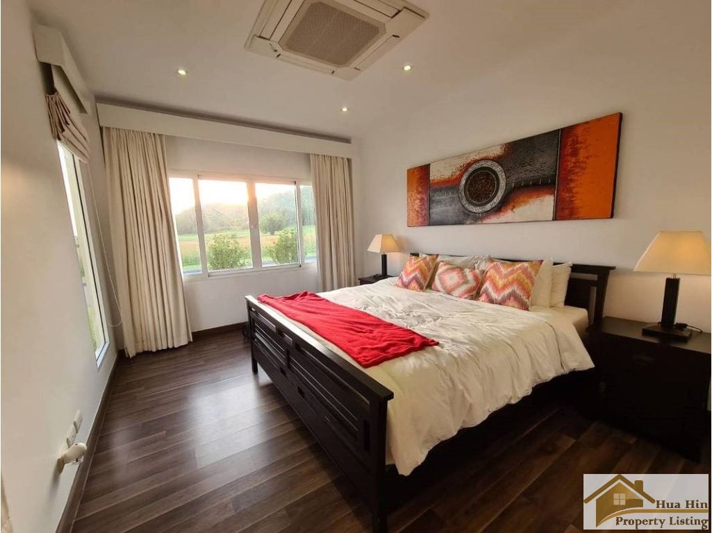 Modern Pool Villa Golf Course Property Unique Villa Sales Golf Membership Included