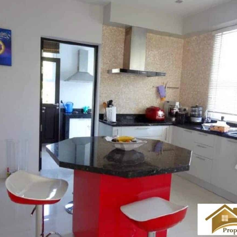 Premier Pool Villa Golf Proximity