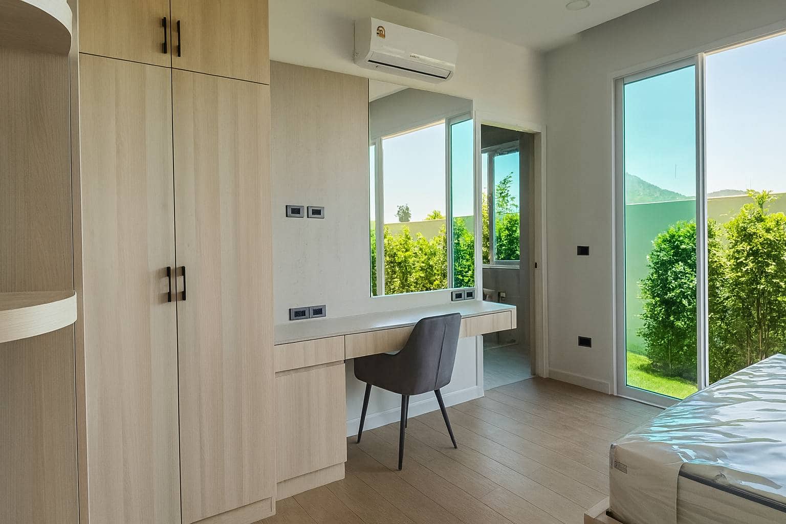 Unique Villa Sale CoCo Hua Hin 88