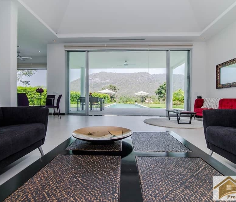 Classy Villa Sale Hua Hin Baan Ing Phu