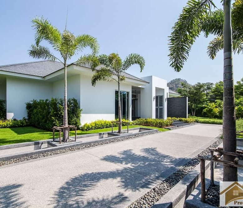 Remarkable Pool Villa Sale Hua Hin Estate