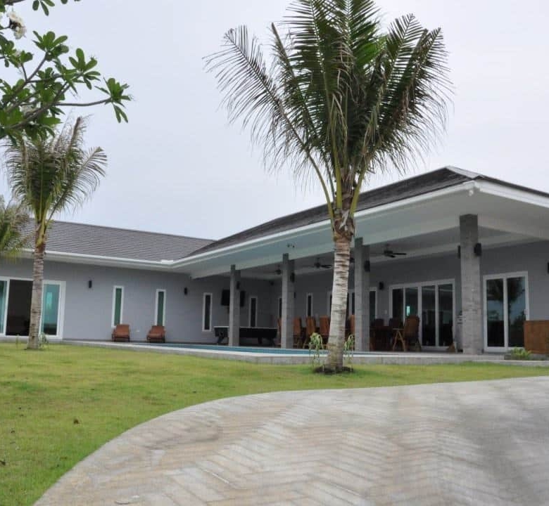 Beautiful Villa Sales Hua Hin Charm