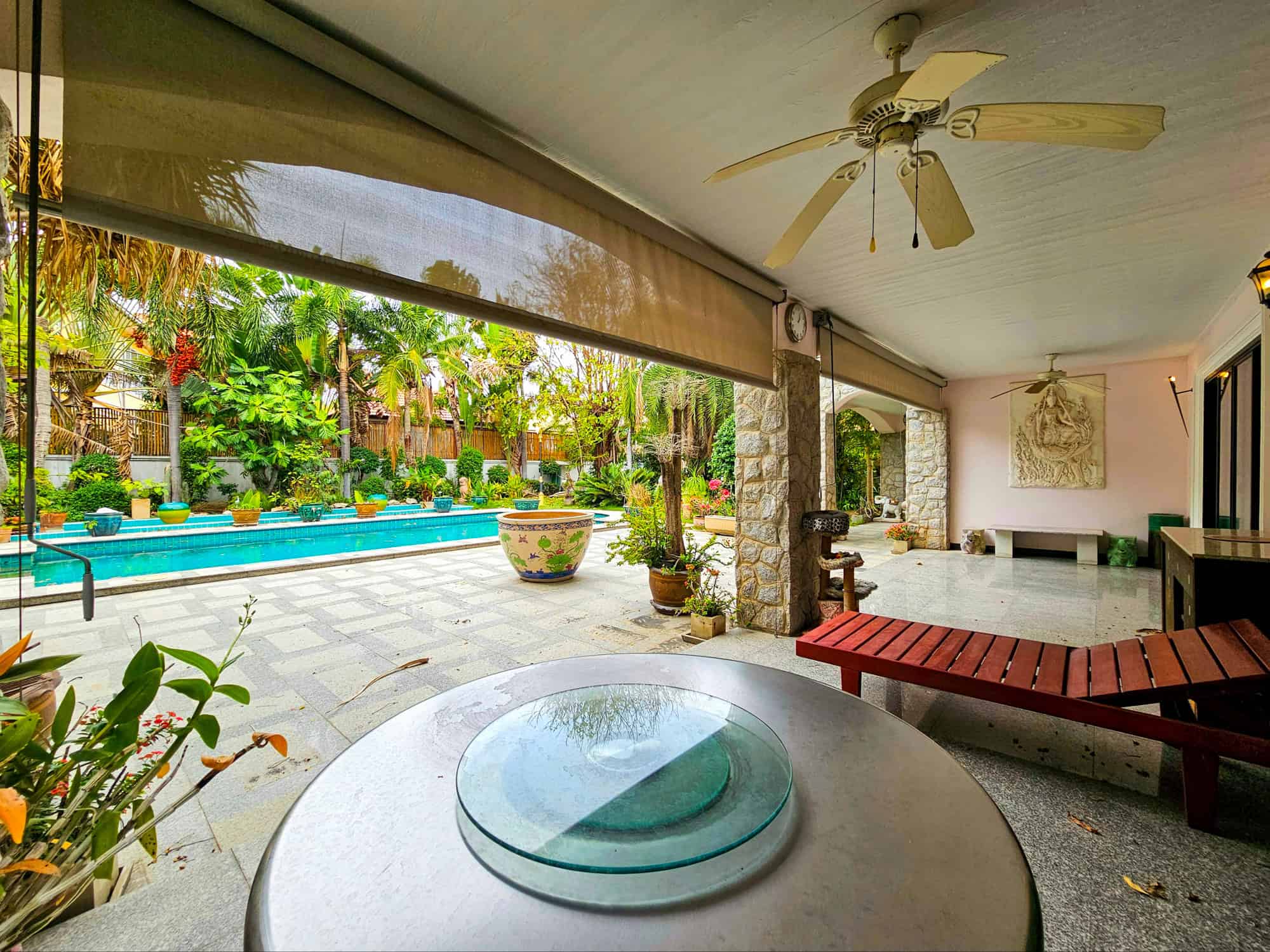 Gorgeous Pool Villa Sale Near Bluport