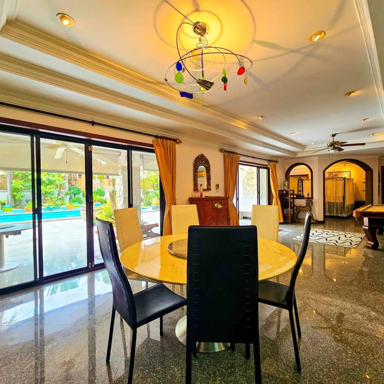 Classy Villa Sale Hua Hin Luxury