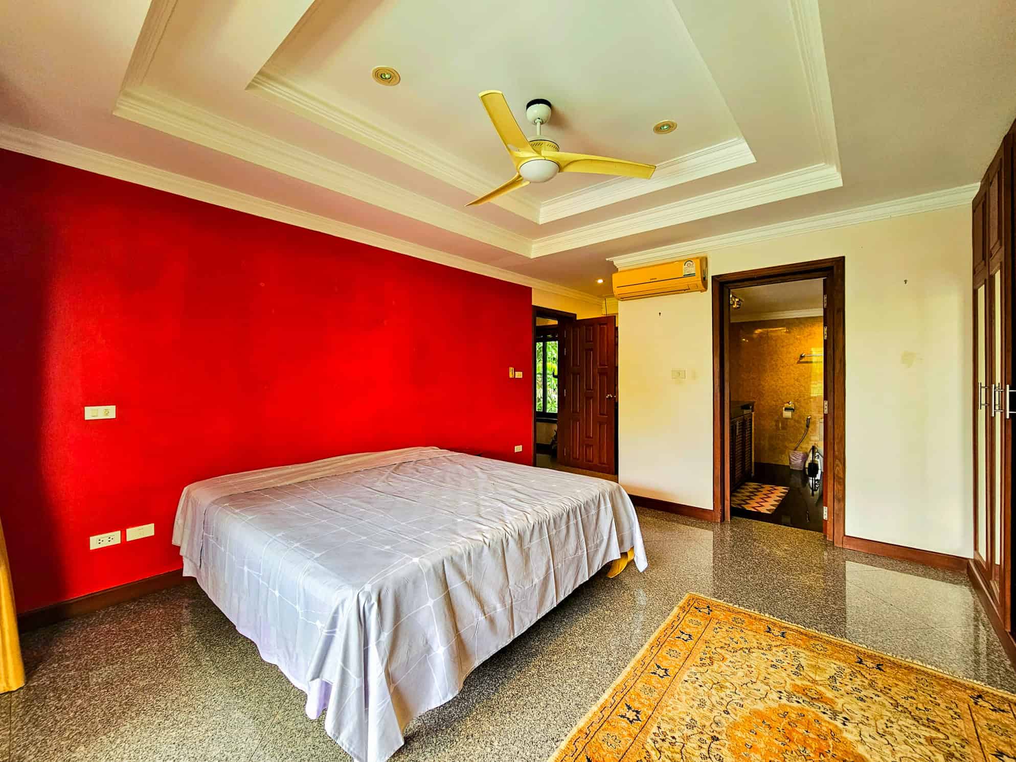 Eminent Villa Sale Hua Hin Bluport