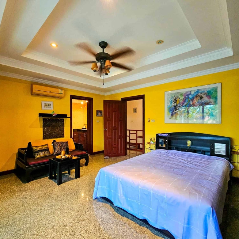 Illustrious Villa Sale Near Vana Nava