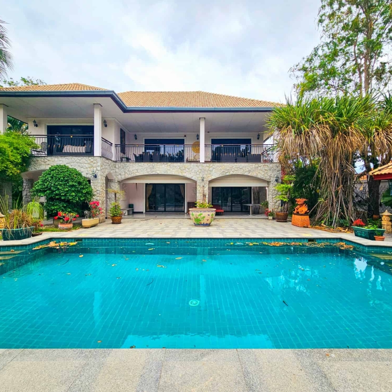 Grand Villa Sale Hua Hin Soi 114