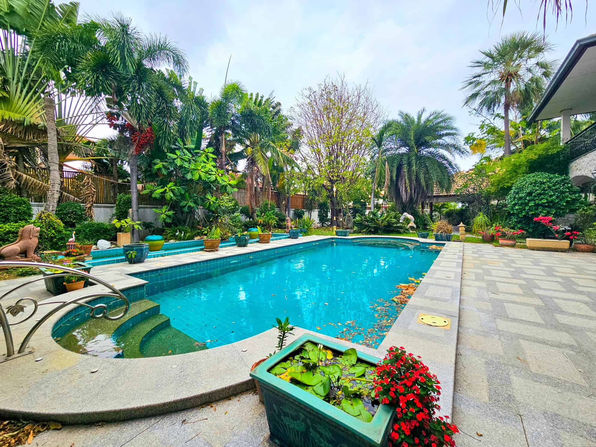 Deluxe Villa Sale Hua Hin Exclusive