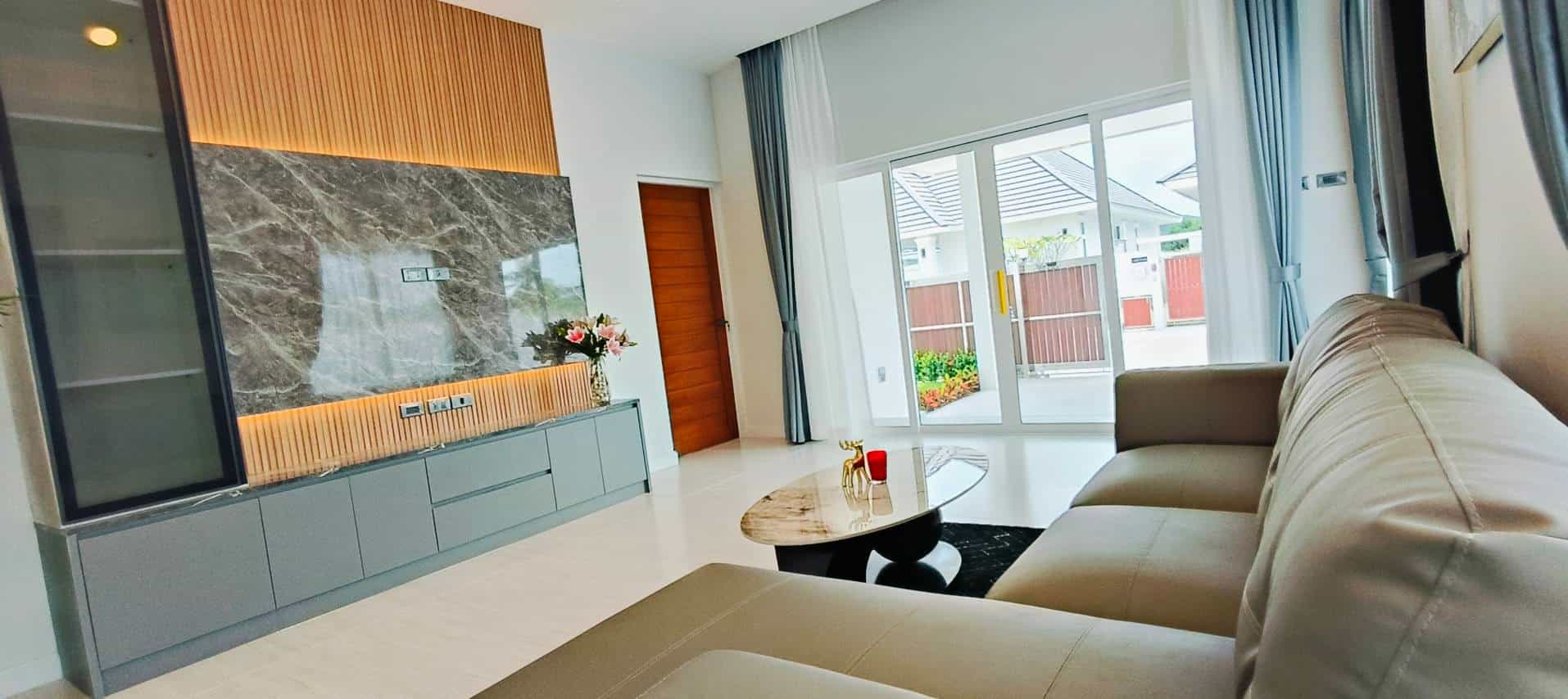 Elegant Villa Sales Prime Value