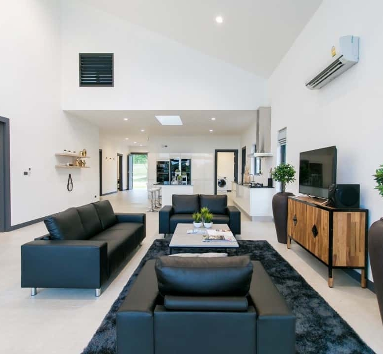 Luxury Hua Hin Villa Lakeside Charm