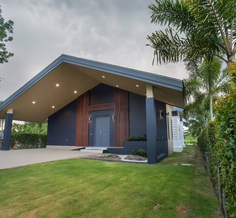 Hua Hin Sanctuary Lakes Elegant Home