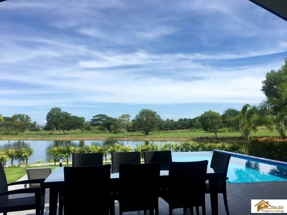 Stunning Sanctuary Lakes Villa Lifestyle