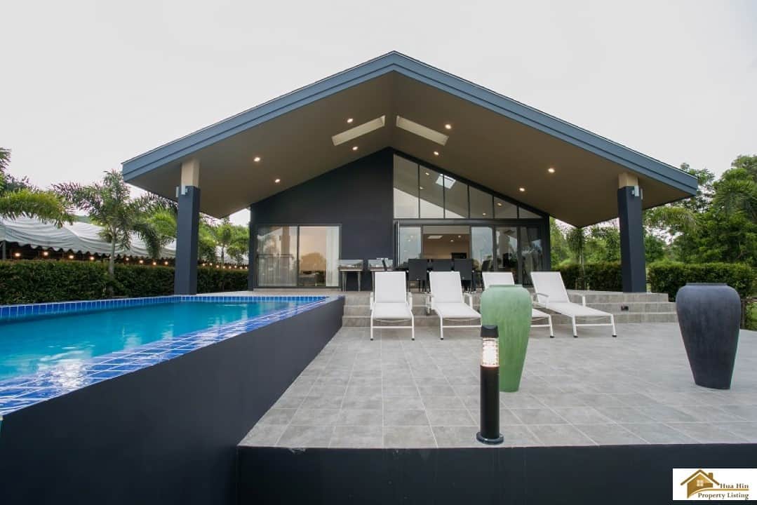 Hua Hin Luxury Home Sanctuary Lakes