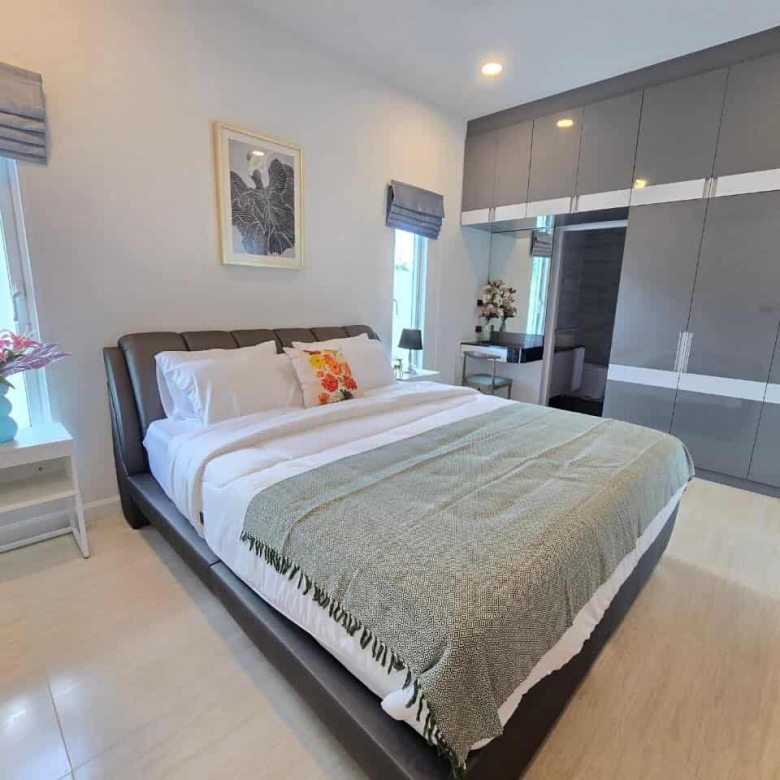 Premium Hua Hin Villa Sales