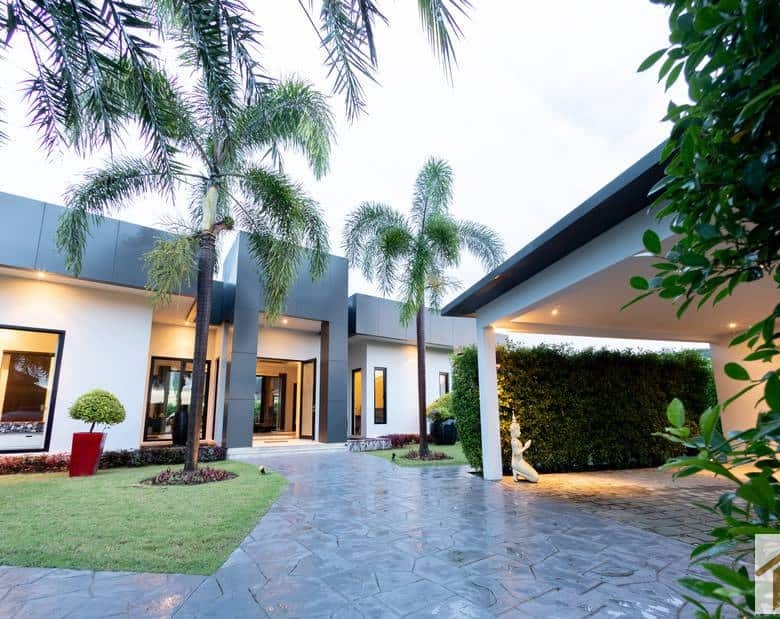Stunning Minimalistic Villa Sales Hua Hin