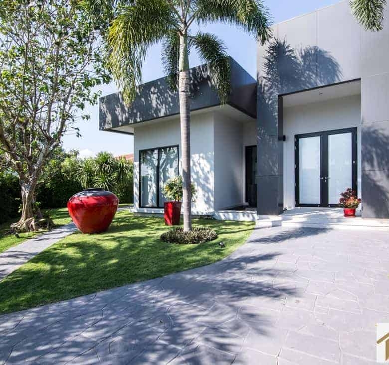 Premium Design Villa Sales Baan Ing Phu