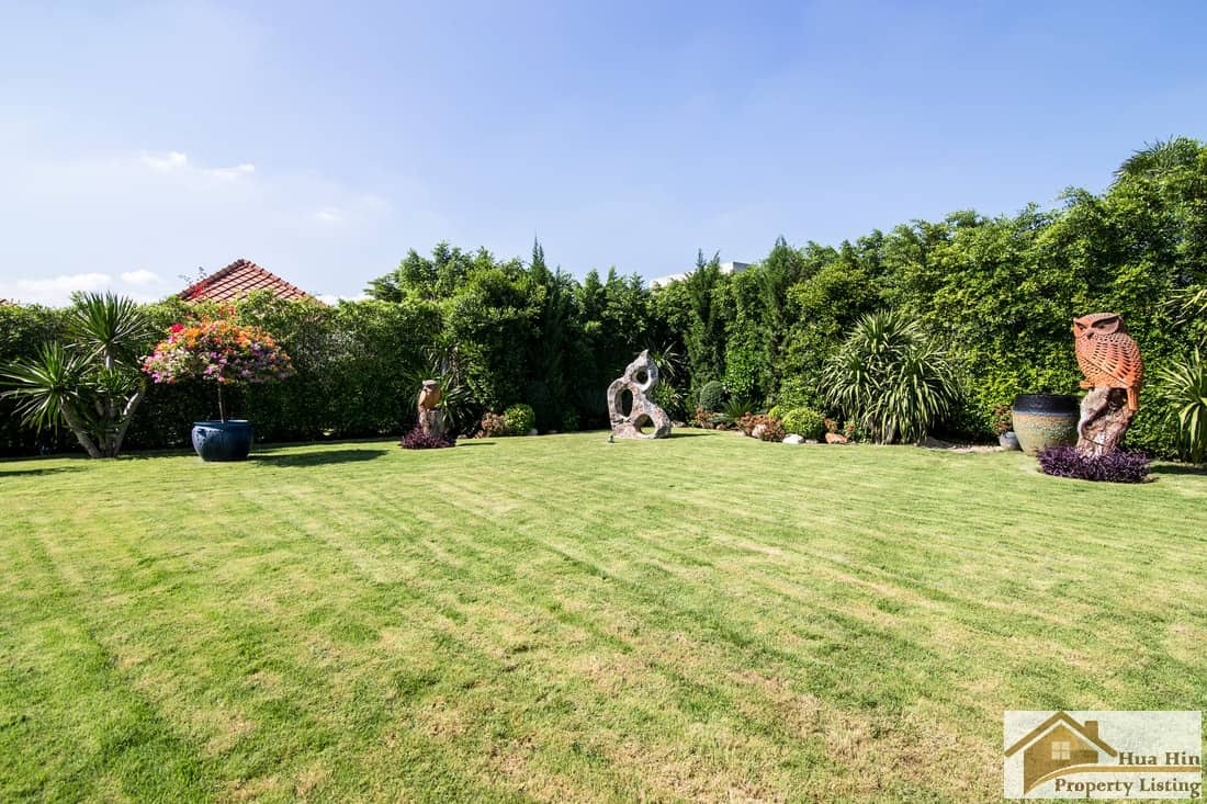 Premium Baan Ing Phu Property Sales