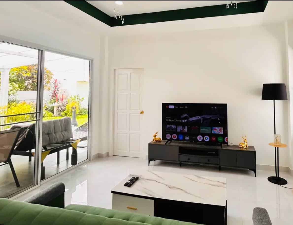 Charming Pool Villa Sales Pran Buri