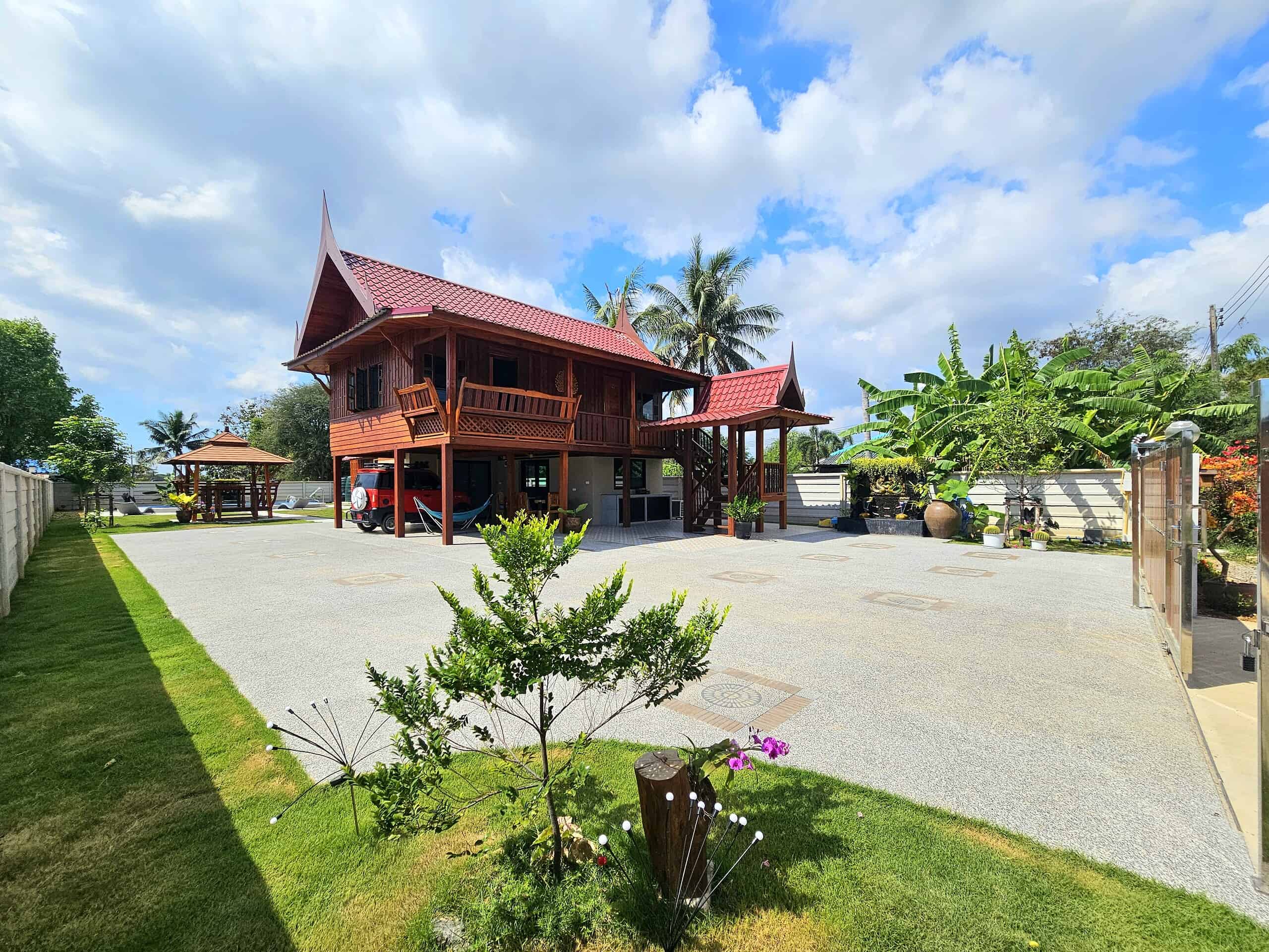 Thai Style Pool Villa Sales