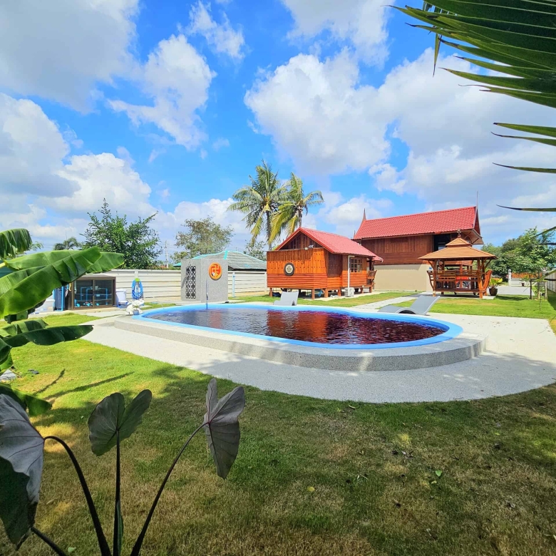 Modern Pool Villa Sales Star