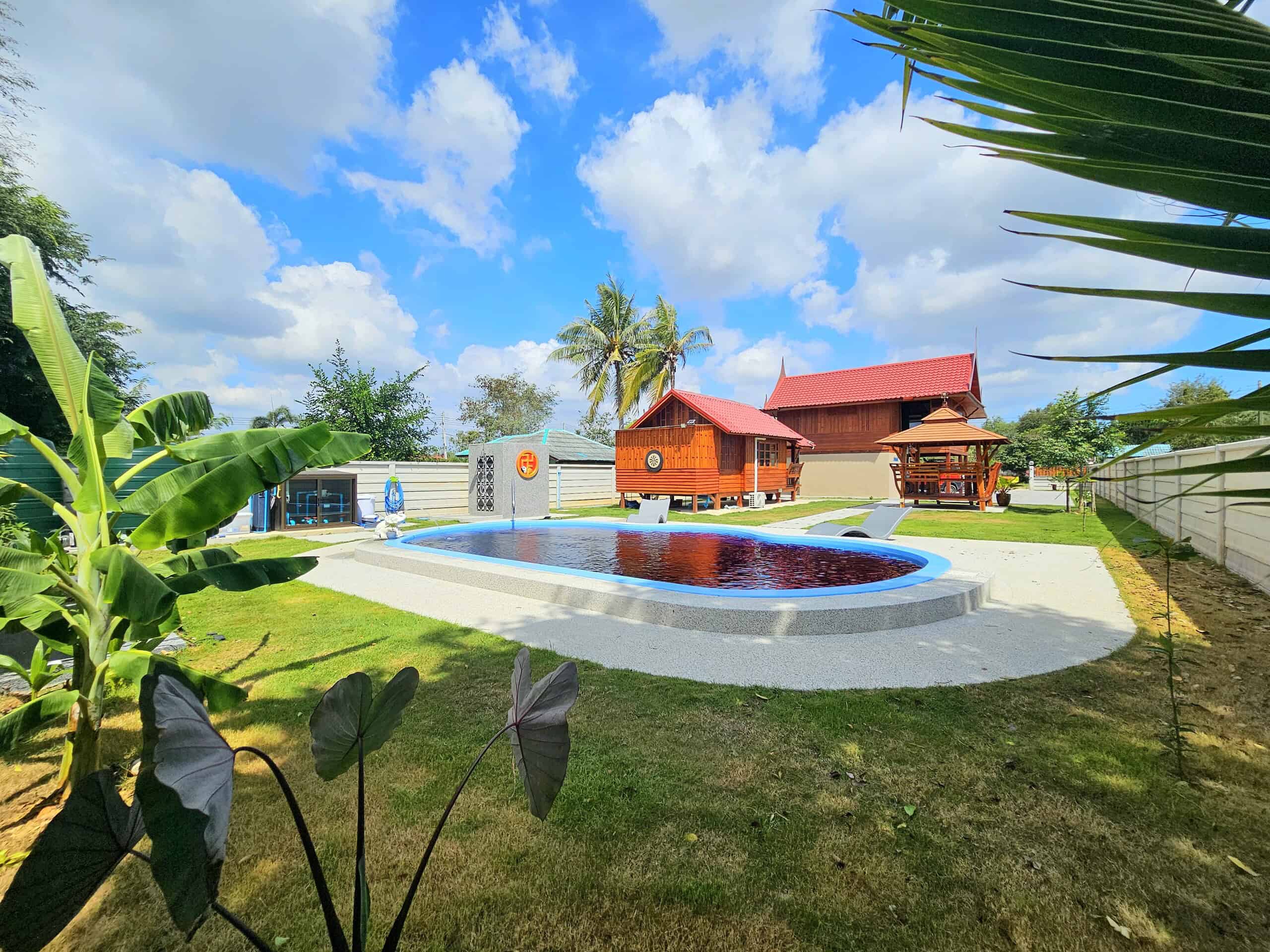 Modern Pool Villa Sales Star