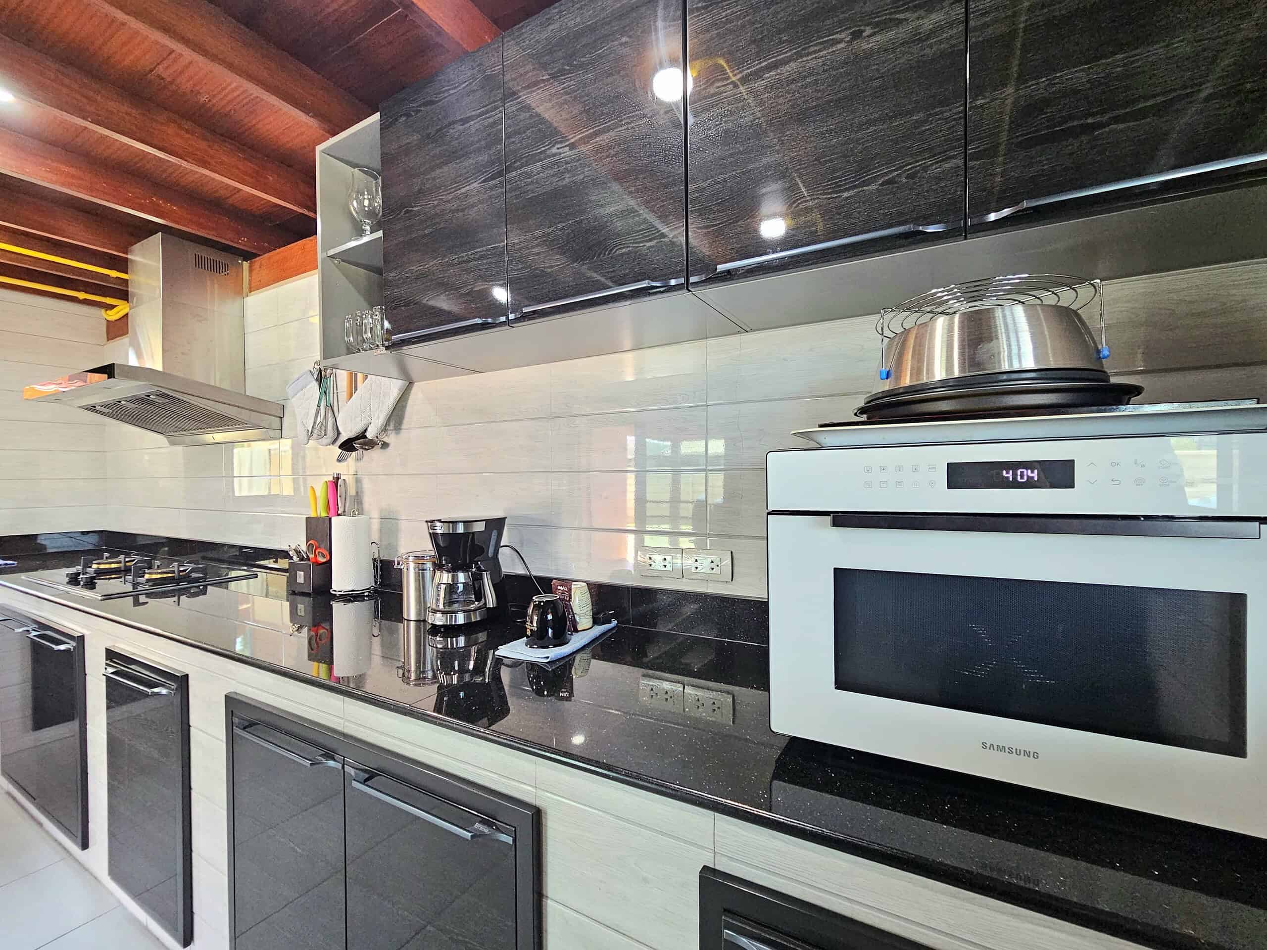 Modern Pool Villa Sales Deal