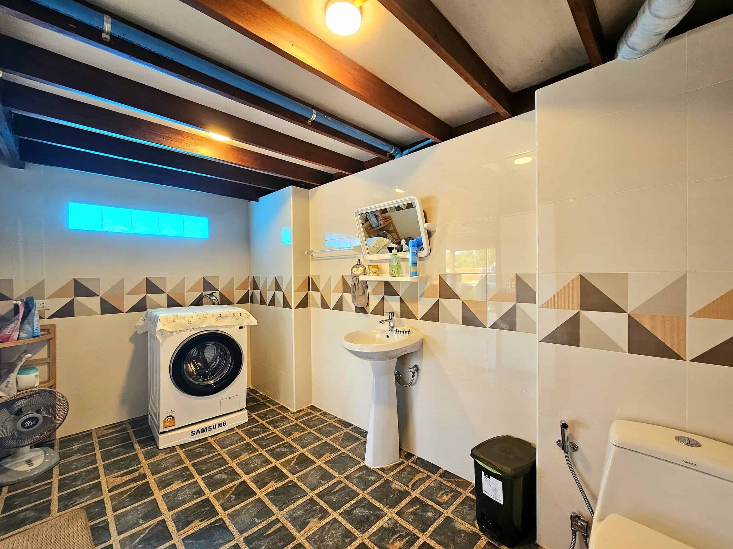 Thai Pool Villa Sales Find