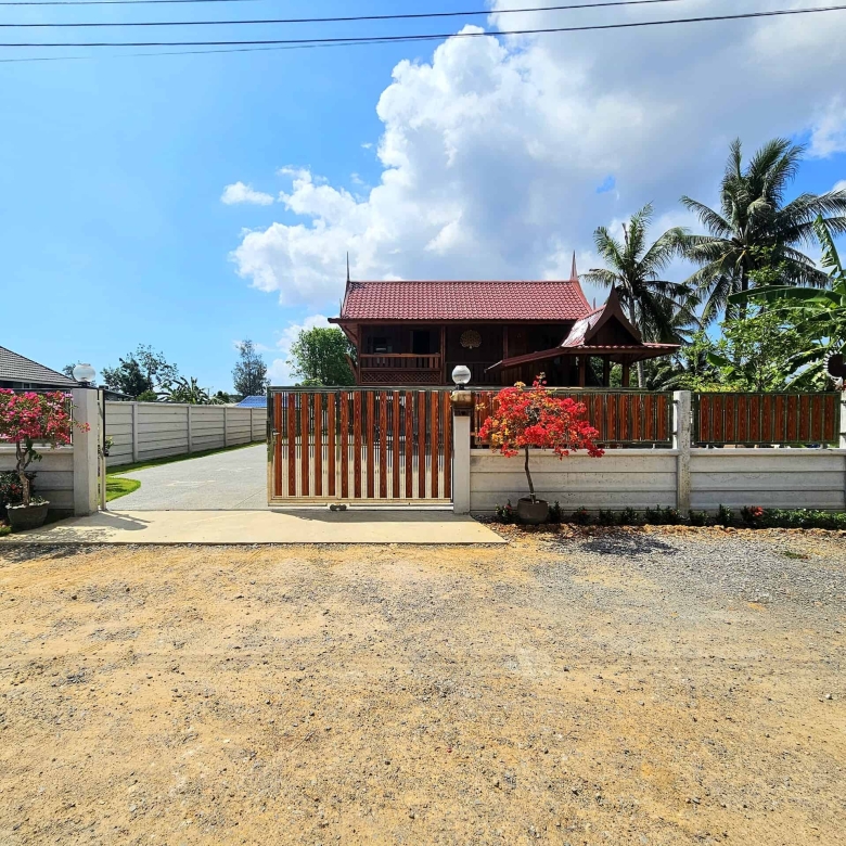 Modern Thai Villa Sales Showcase