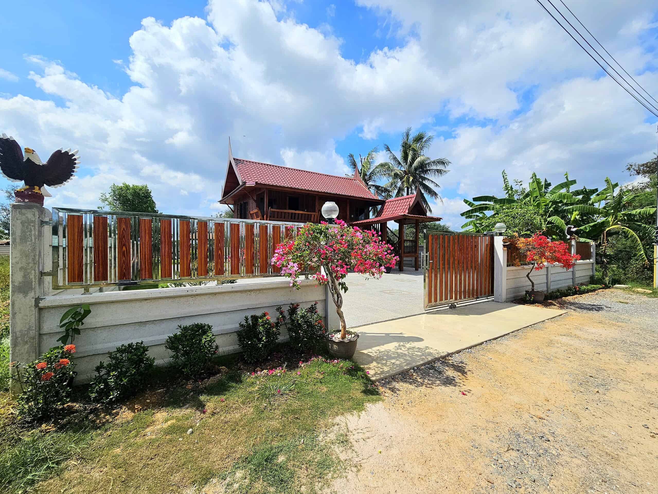 Pool Villa Sales Attraction