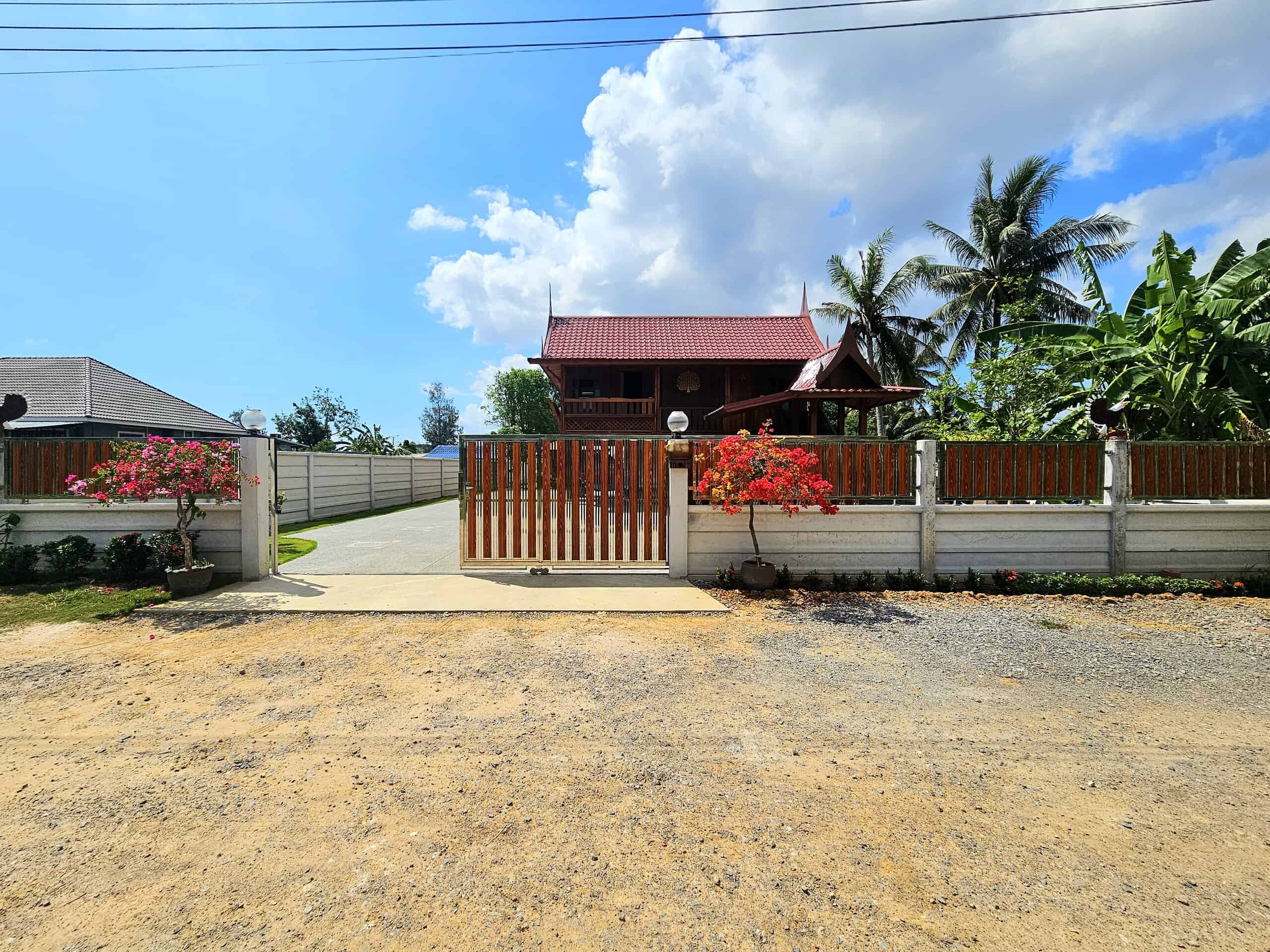 Modern Thai Villa Sales Showcase