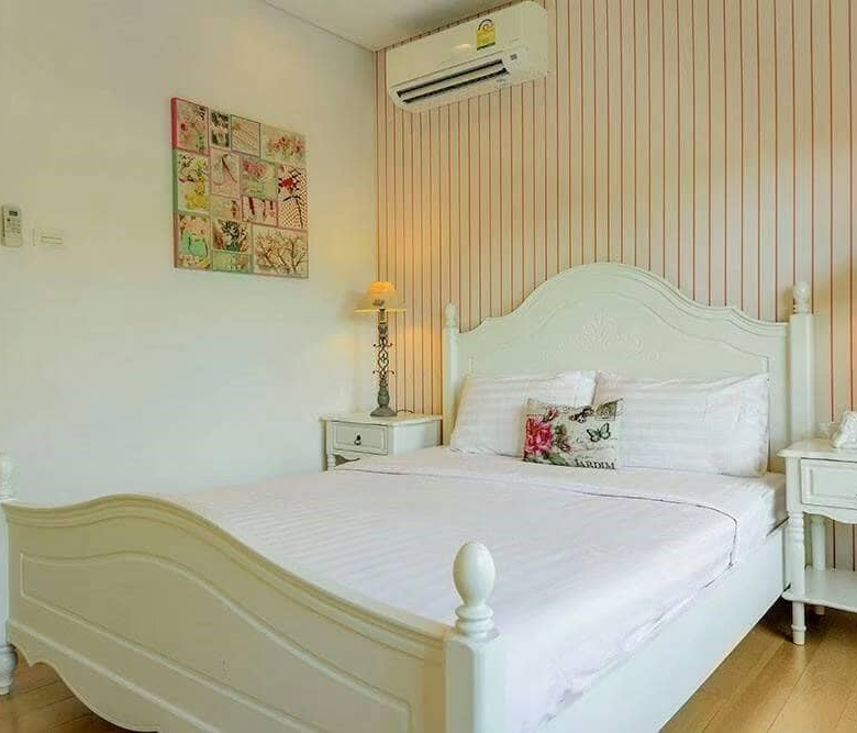 Moroccan Inspired Condo Sales Feature