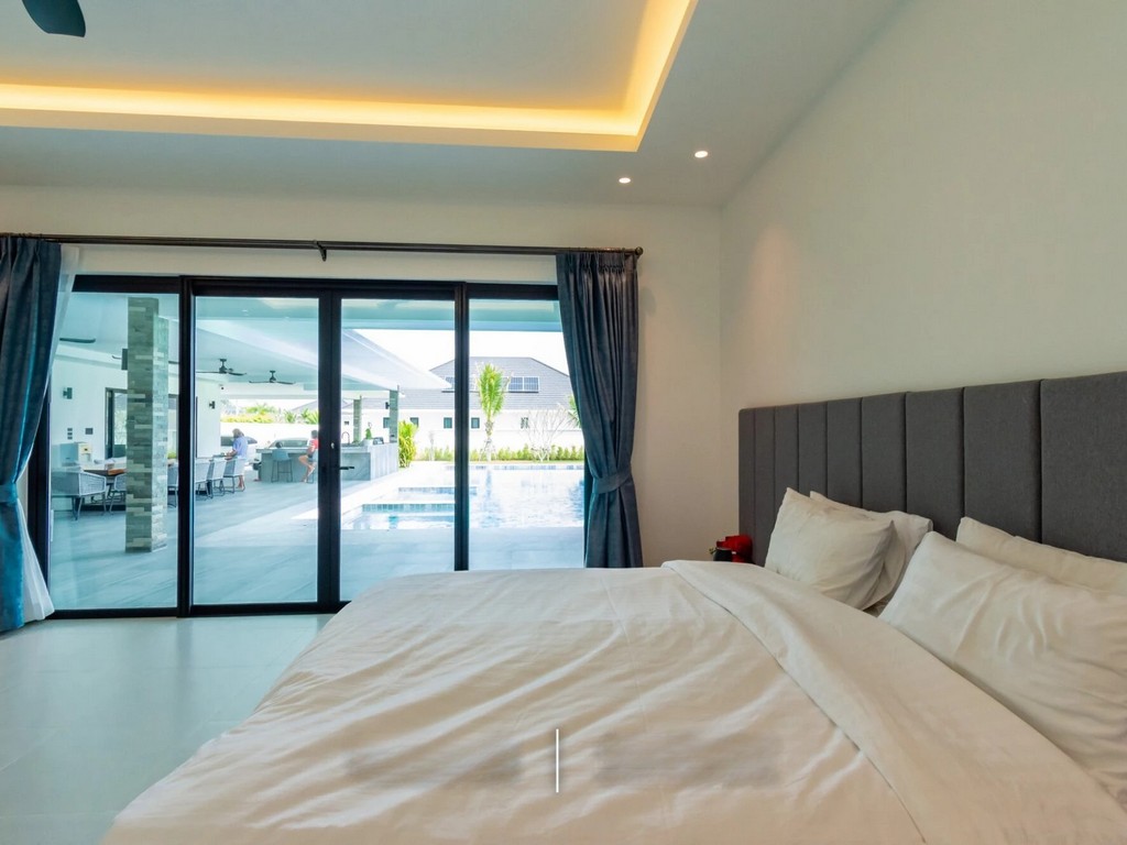 Luxury Villa Bathroom Elegant Design Paradise Property Sales Appeal