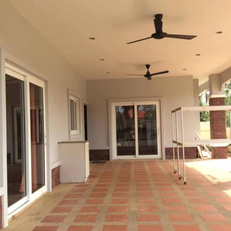 Modern Villa Hua Hin Pool Scenic Charm