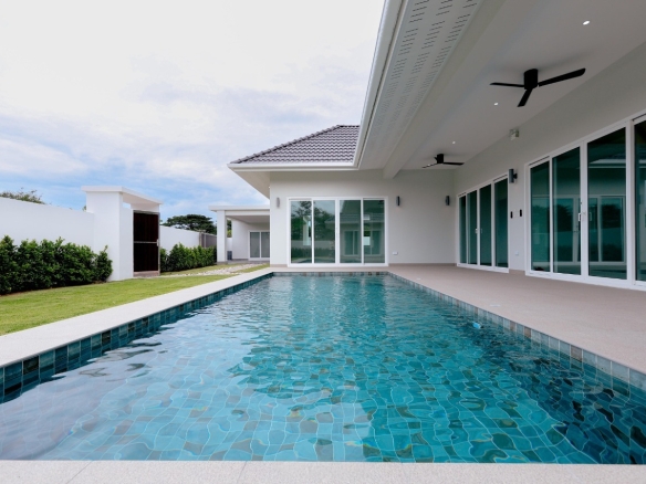 Luxury Pool Villa Sales Hua Hin Smart Hamlet