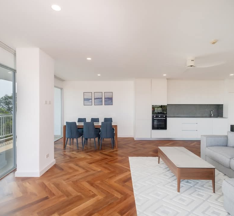 Scenic Oceanfront Sales Opportunity