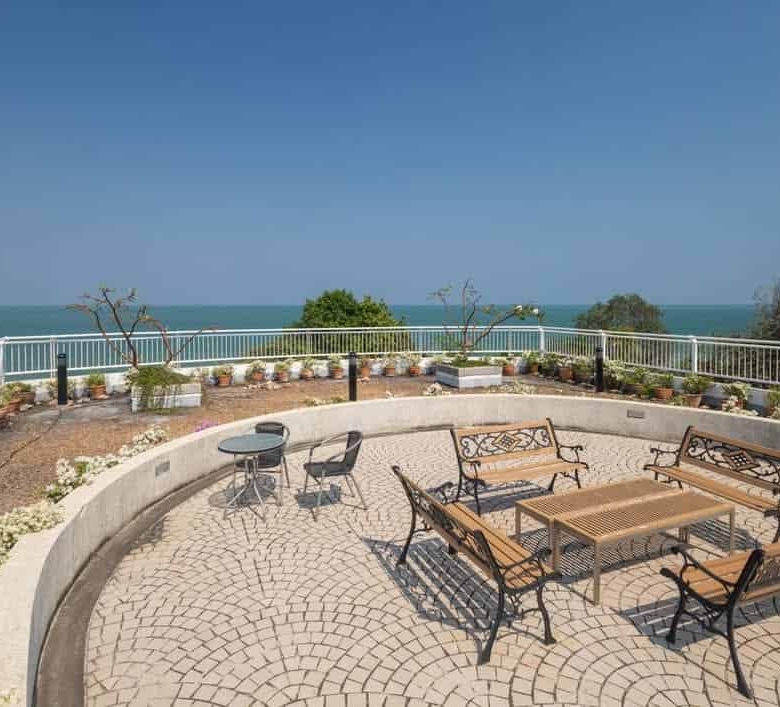 Prime Beachfront Living Sales Offer