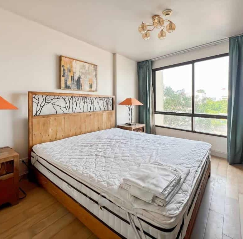 Modern Marrakesh Condo Sales by Beach