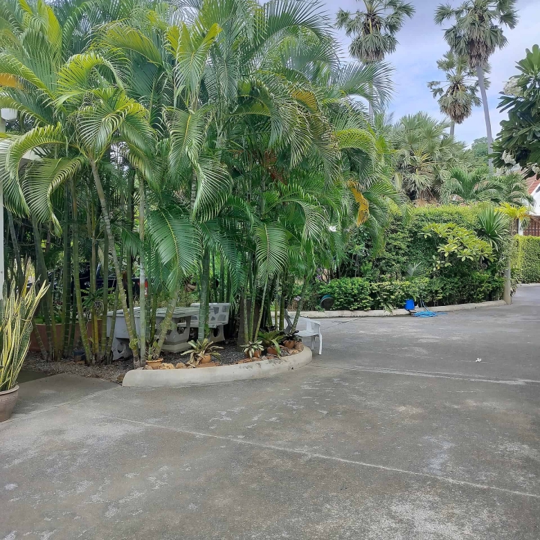 Gorgeous Villa Sales Khao Kalok Spot