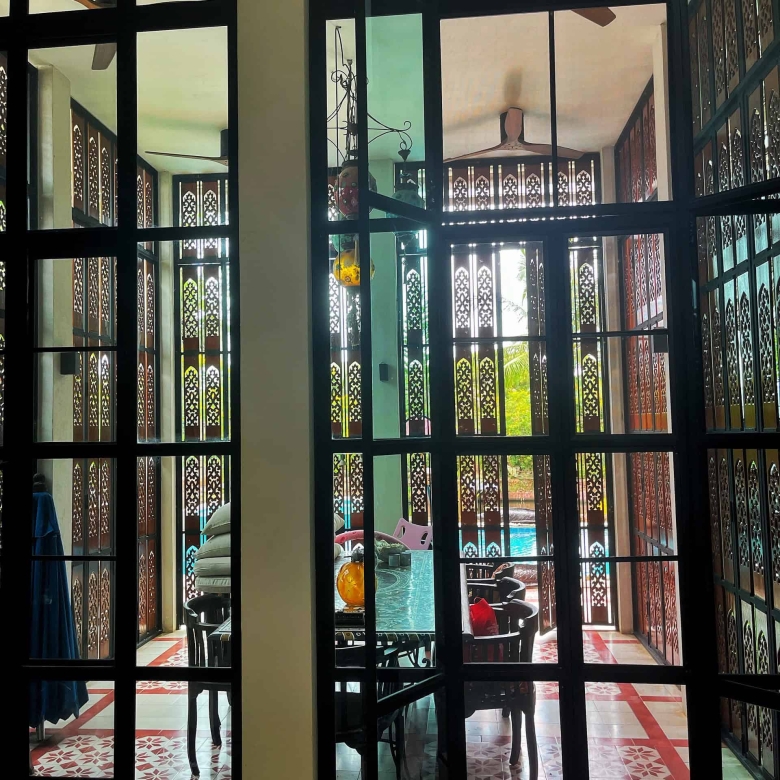 Elegant Villa Sales Near Paknampran