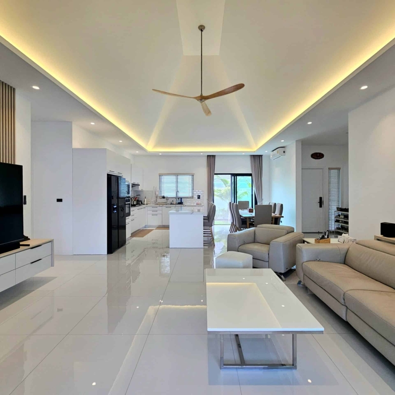 Lovely Villa Sales Hua Hin Soi 70