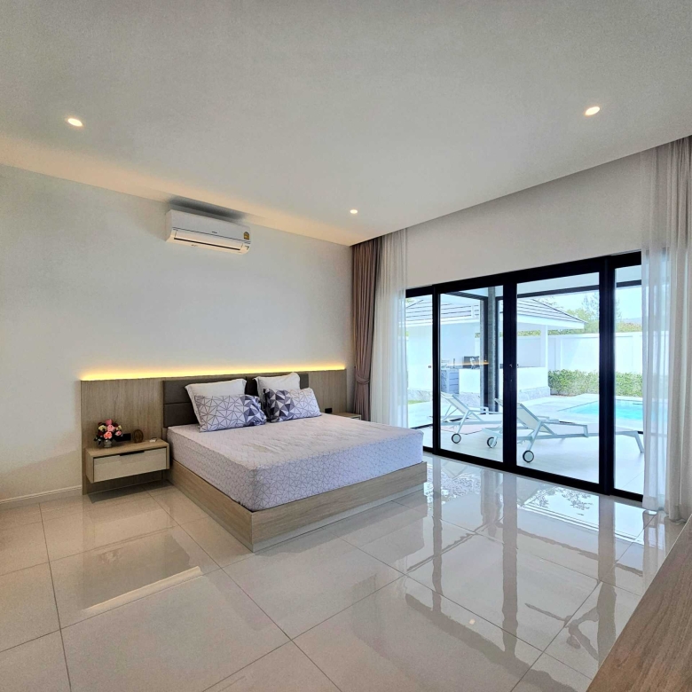 Impressive Villa Sales Hua Hin Soi 70