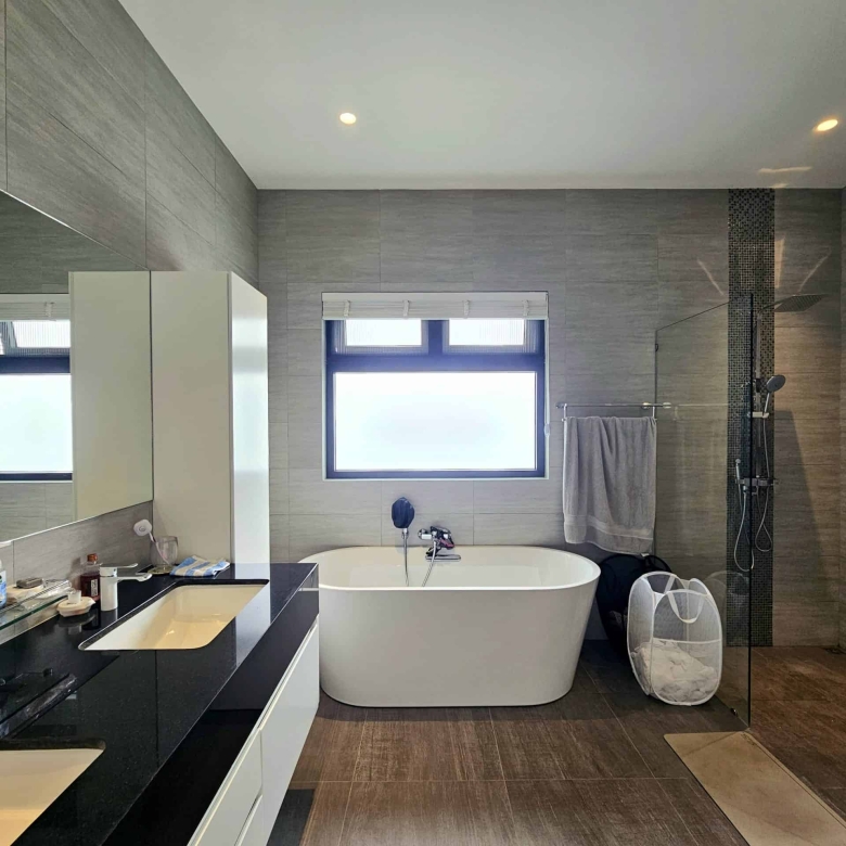 Outstanding Villa Sales Hua Hin Soi 70